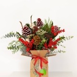 Christmas Box with Pinecones (1)