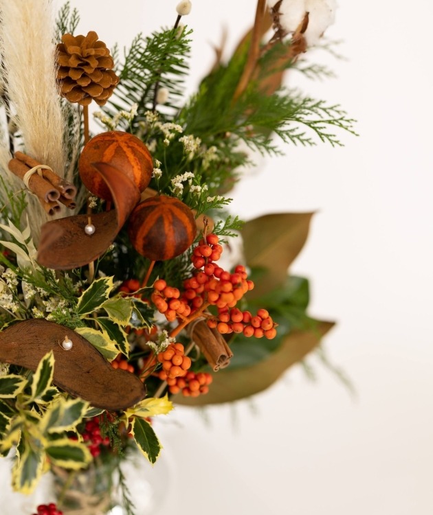 Fleurs à Lisbonne - Brauner Weihnachtsstrauß (1)