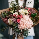 Bouquet d'Hortense et roses de Santa Teresinha (5)