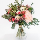 Bouquet d'Hortense et roses de Santa Teresinha (2)
