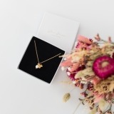 Herta Necklace with Pink Dry Flowers (2)