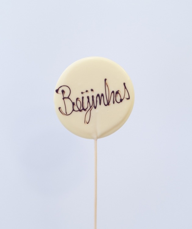 Fleurs à Lisbonne - Chocolate Branco "Beijinhos" (1)