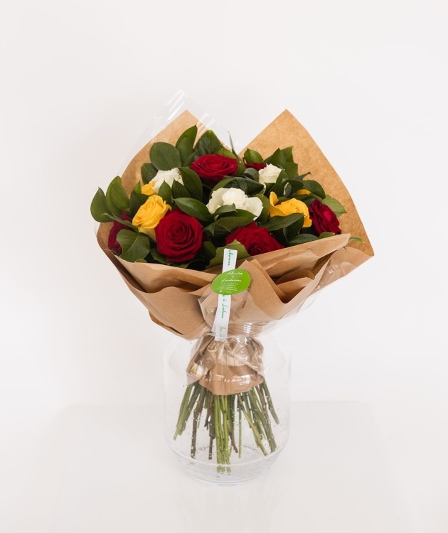 Fleurs à Lisbonne - Bouquet of Roses Mix (3)
