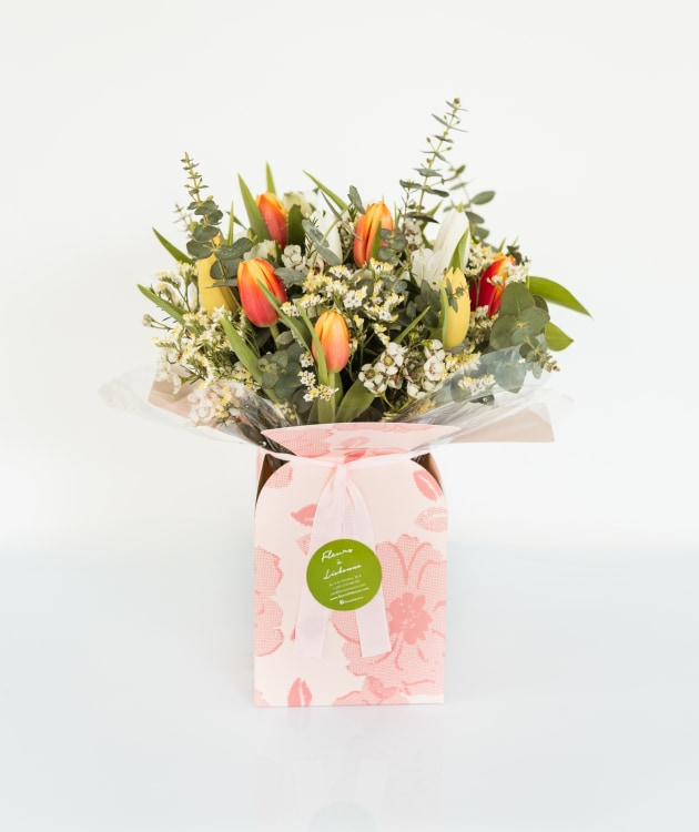 Fleurs à Lisbonne - Box of Tulips Mix (2)