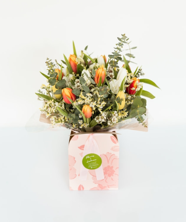 Fleurs à Lisbonne - Box of Tulips MIX (2)
