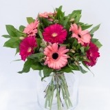 Ramo de Gerberas Rosas (2)