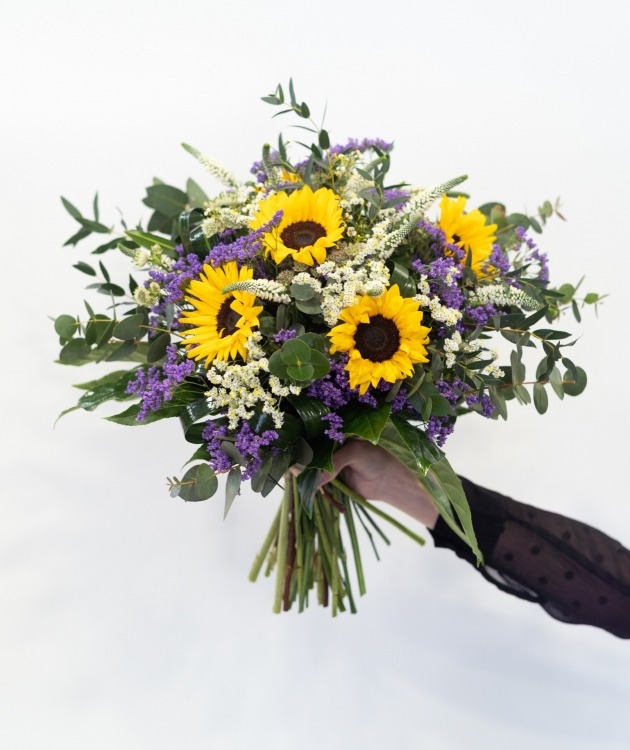 Fleurs à Lisbonne - Bouquet of Wild Sunflowers (3)