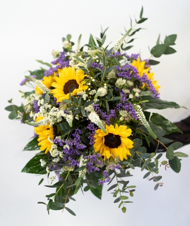 Fleurs à Lisbonne - Bouquet of Wild Sunflowers (4)