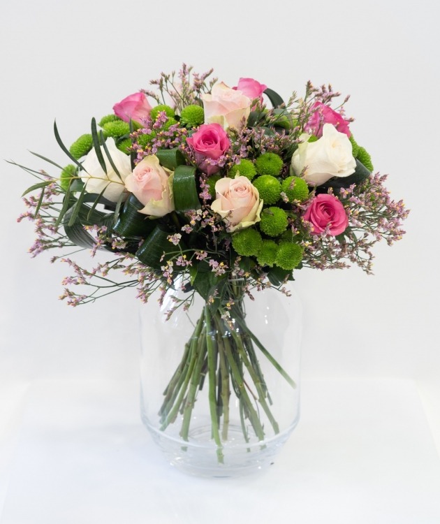 Fleurs à Lisbonne - Bouquet of Roses, Lemonium and Daisies  (3)