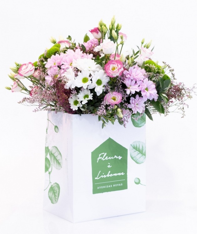 Fleurs à Lisbonne - Bouquet of Daisy Mix (1)