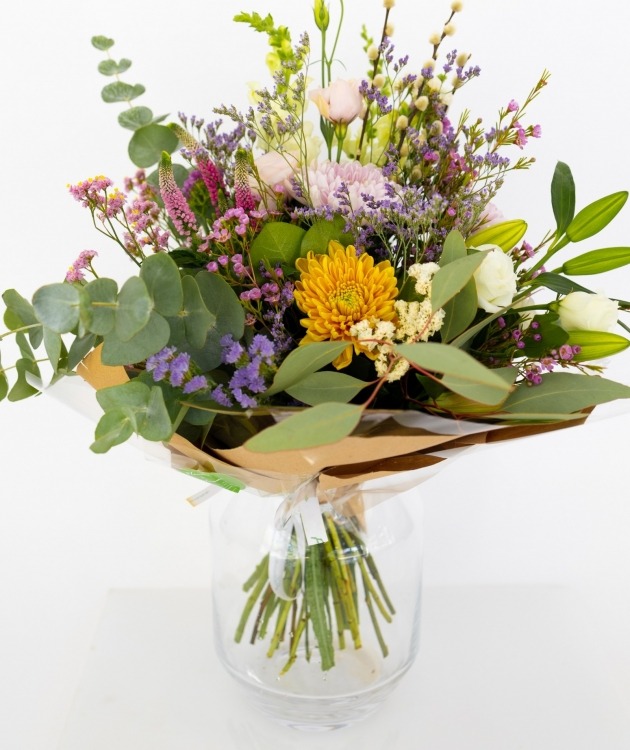 Fleurs à Lisbonne - Anastasia Mix Strauß (3)