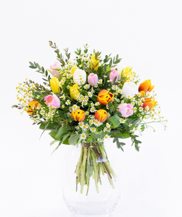 Fleurs à Lisbonne - Bouquet of Country Tulips (2)