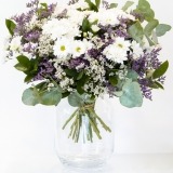 Bouquet of White Daisies (2)