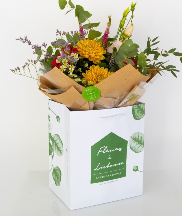 Fleurs à Lisbonne - Bouquet de Fleurs avec Anastasia et Gerberas (1)