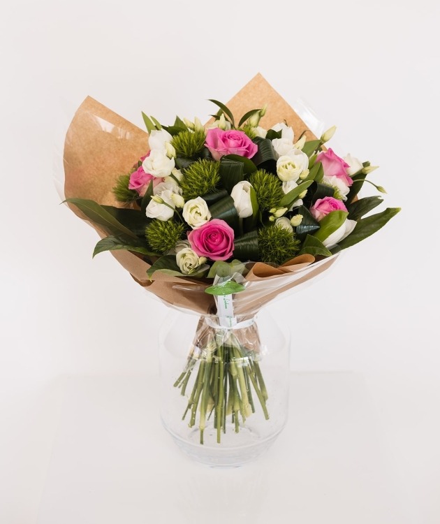 Fleurs à Lisbonne - Bouquet of Pink Roses (3)