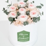 Box of Pink Preserved Roses (2)