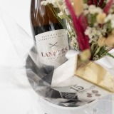 Fleurs à Lisbonne - Box with a Bouquet of Dried Fruits, Chocolates and Sparkling Wine 3 Thumb