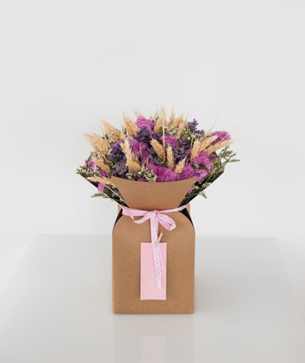 Fleurs à Lisbonne - Box of Statice and Spikes (2)