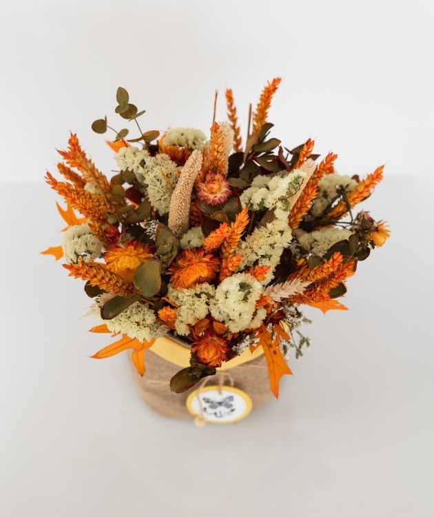 Fleurs à Lisbonne - Flores Secas Laranja em Cesto Decorativo (2)