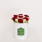 Large Box of Red Roses (2)