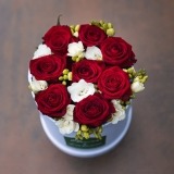 Large Box of Red Roses (7)