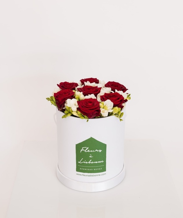 Fleurs à Lisbonne - Large Box of Red Roses (2)